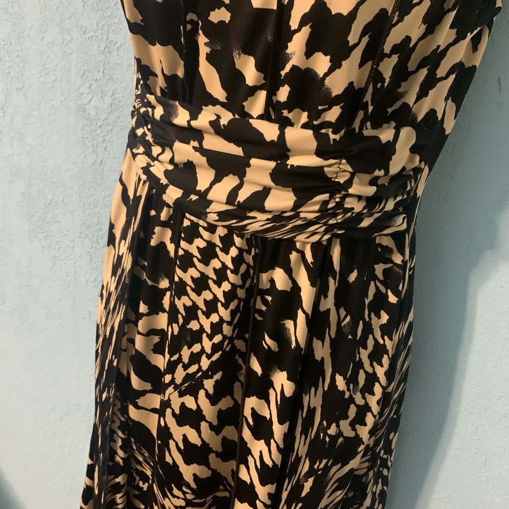 Perceptions Dress - Picture 3 of 11